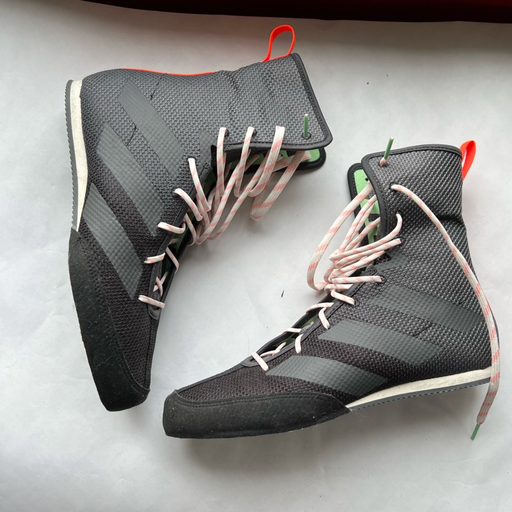 Adidas Box Hog 3 boxing boots